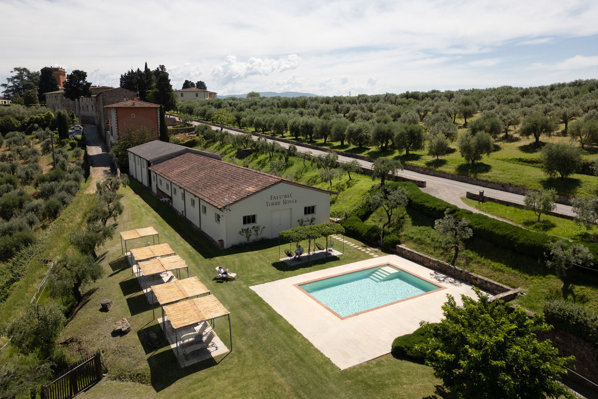 Piscina panoramica dell'Agriturismo Torre Rossa